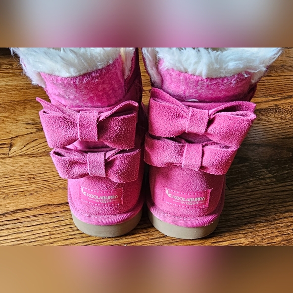Kids Attie Koolaburra by Ugg Pink boots with bows Size 3 Item No. 1096444 - Picture 2 of 11